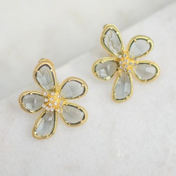 Clear flower earrings A874 - Picture 1 of 5